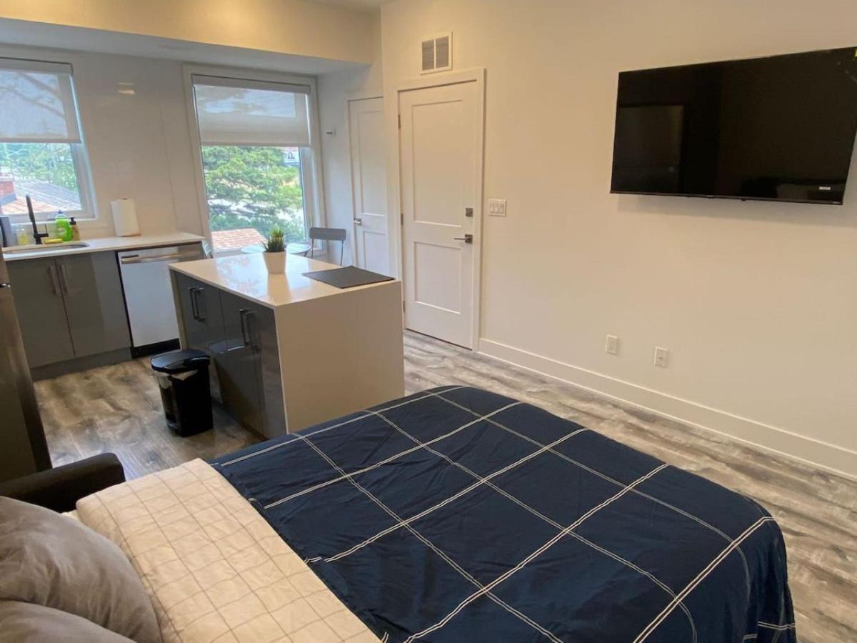 Stylish Townhome Gem With Several Amenities Just Minutes To The Falls Niagarawatervallen Buitenkant foto