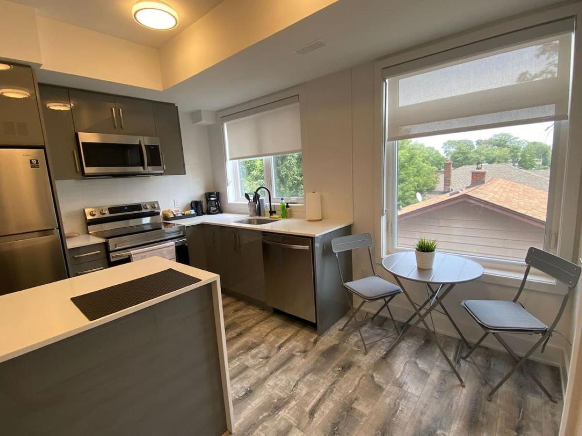 Stylish Townhome Gem With Several Amenities Just Minutes To The Falls Niagarawatervallen Buitenkant foto