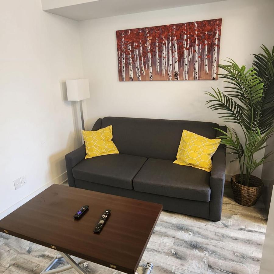 Stylish Townhome Gem With Several Amenities Just Minutes To The Falls Niagarawatervallen Buitenkant foto